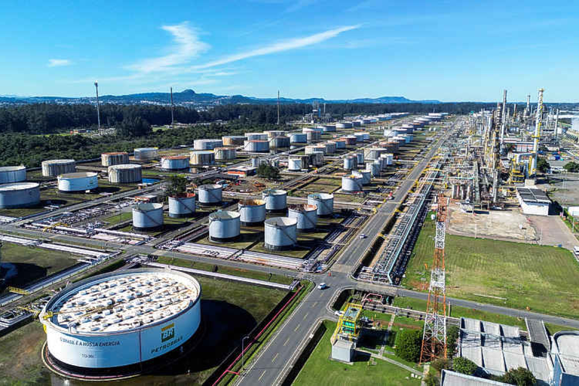 US imposes new 25% tariffs on Brazil